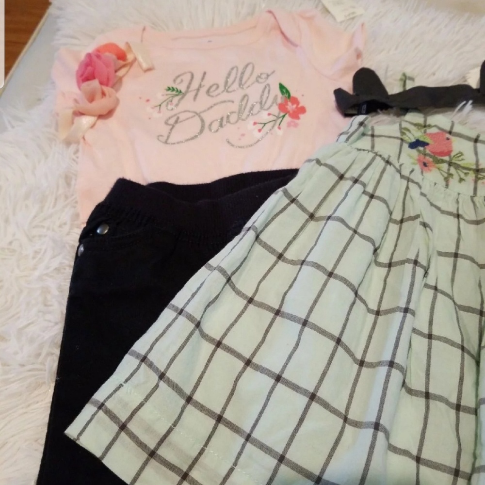 Fall into Spring Adorable outfit bundle - Picture 3 of 4